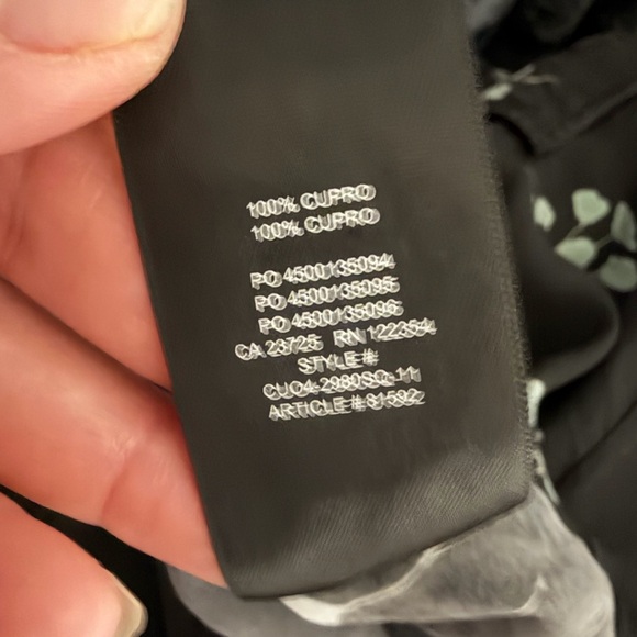 Aritzia Wilfred Aries Black Button-Up Top Size 2XS. - Picture 7 of 7